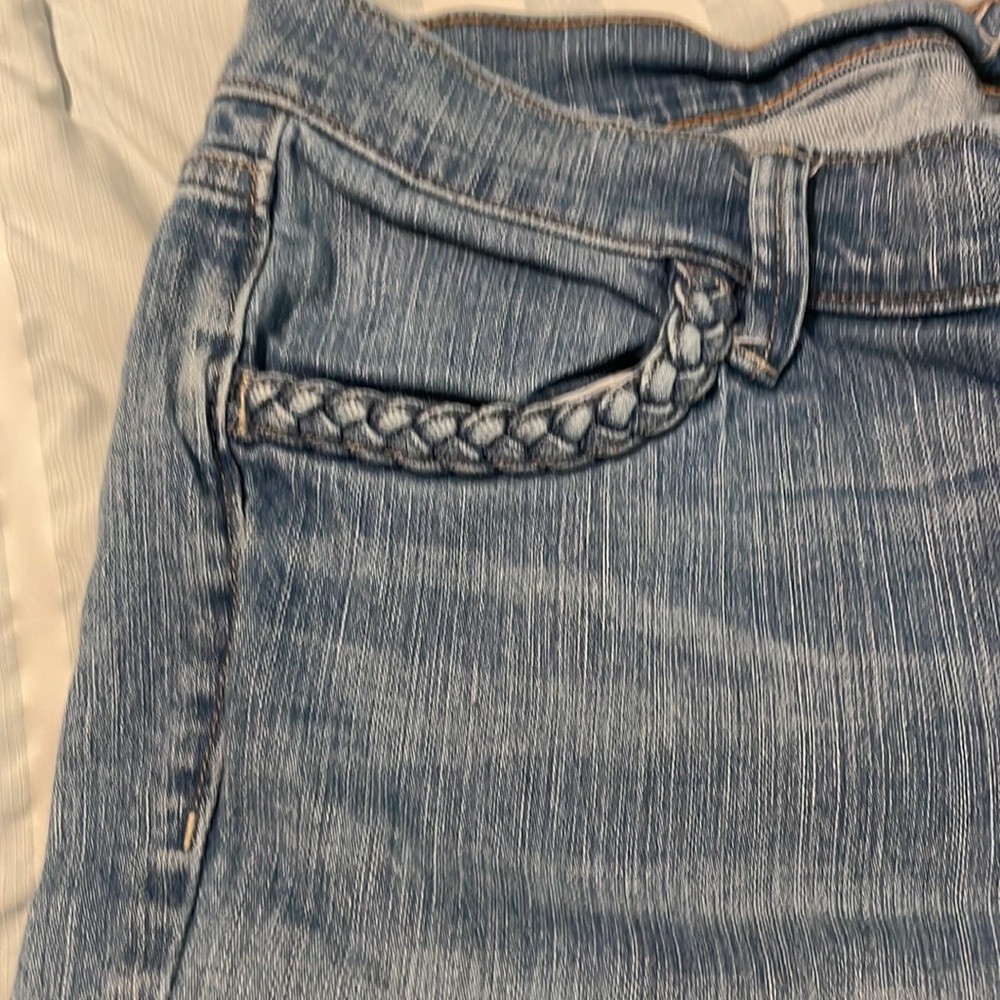 Jeans - Picture 2 of 4